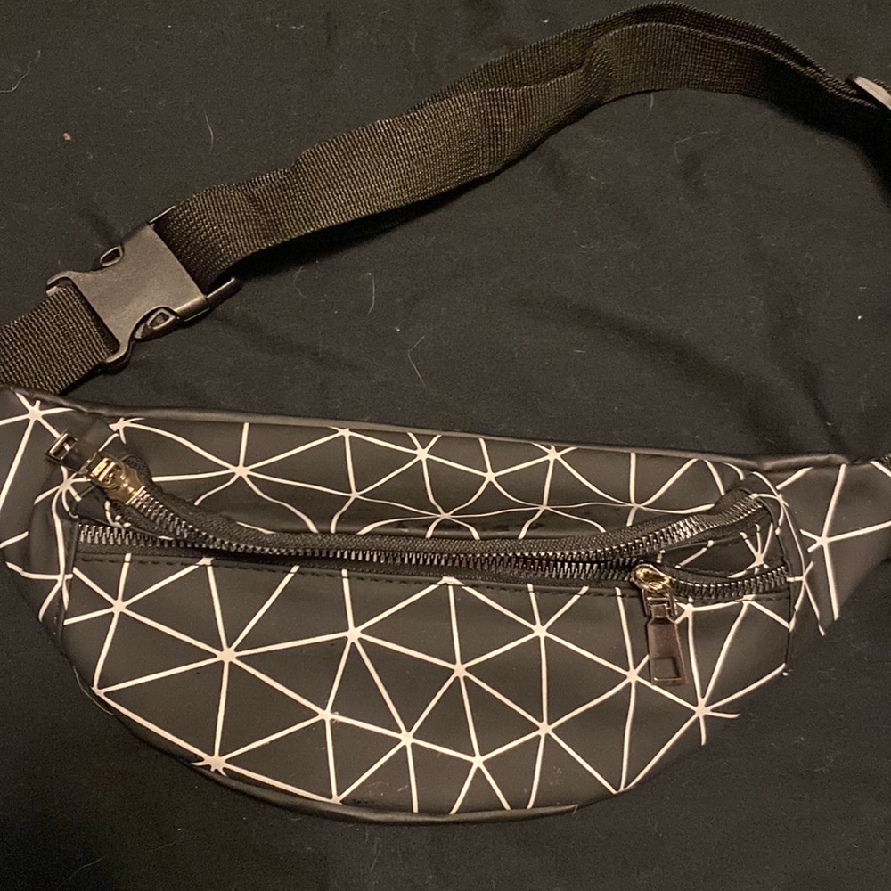Fanny pack